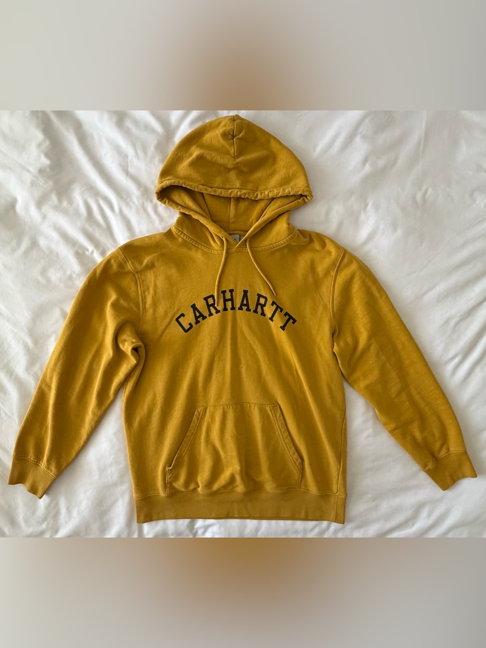 Carhartt WIP | Yellow Pull-Over Hoodie | Medium